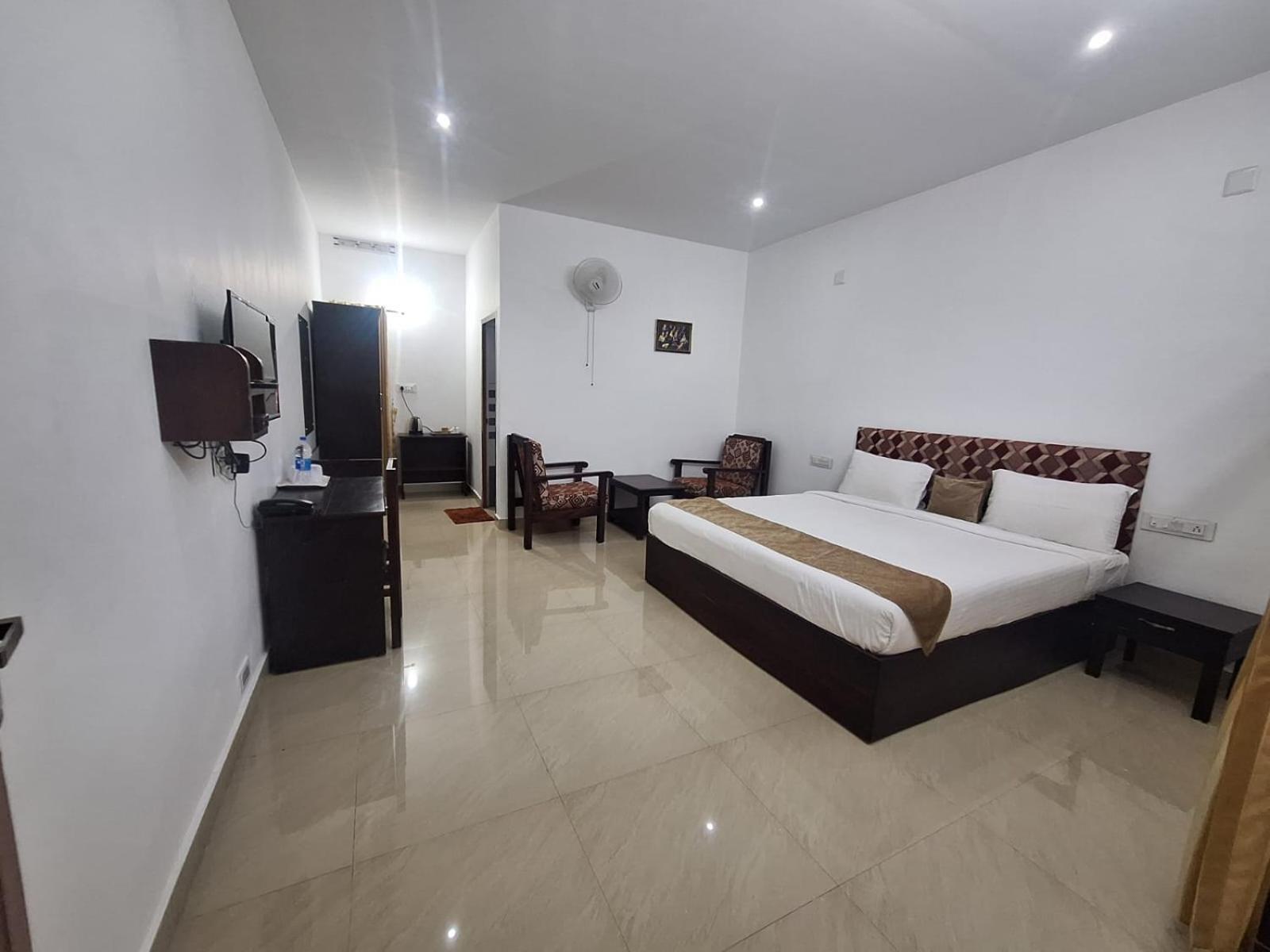 Green Auro By Bob Hotels Wayanad Luaran gambar